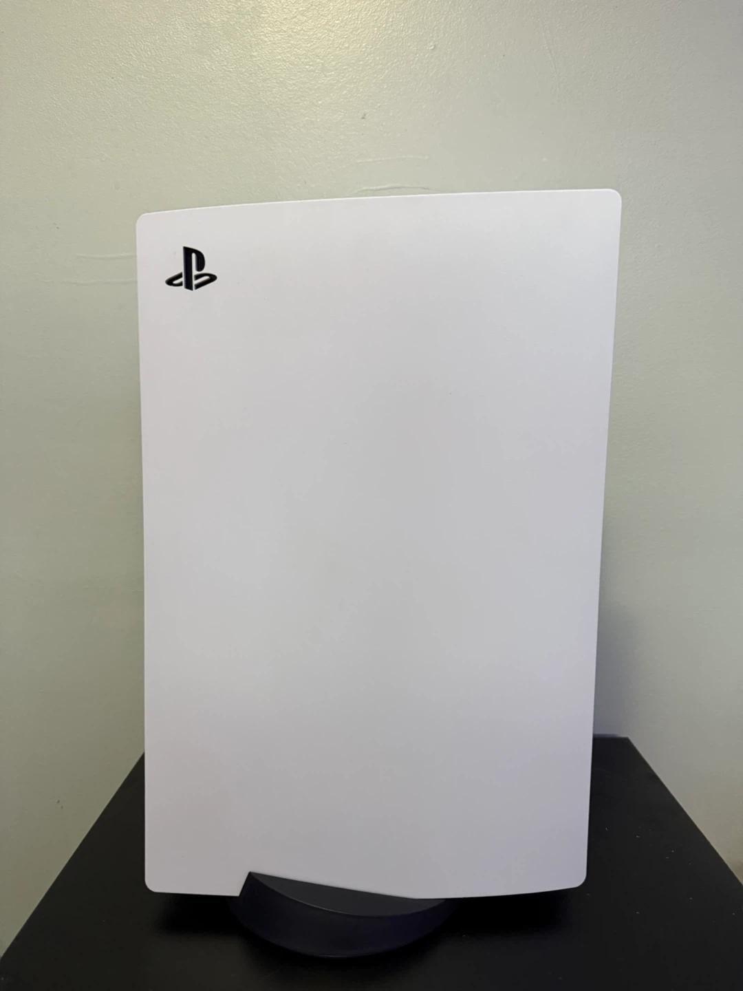 PlayStation 5 Console with Accessories - photo 2
