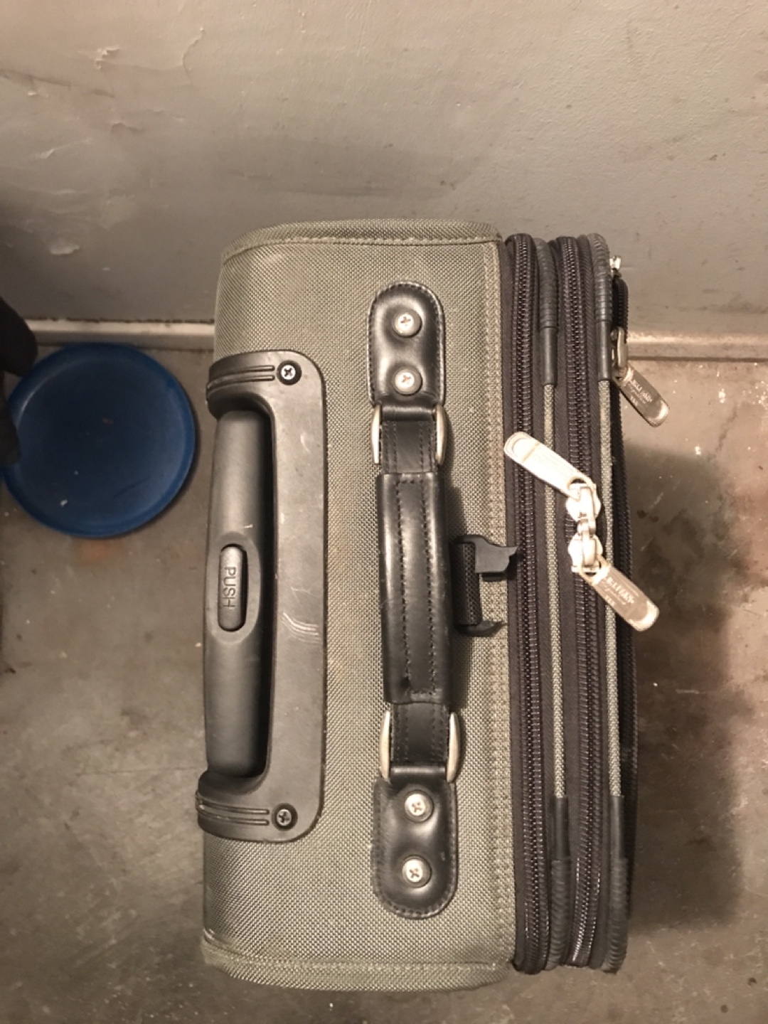 Kirkland Cordura Rolling Suitcase Preowned - photo 5