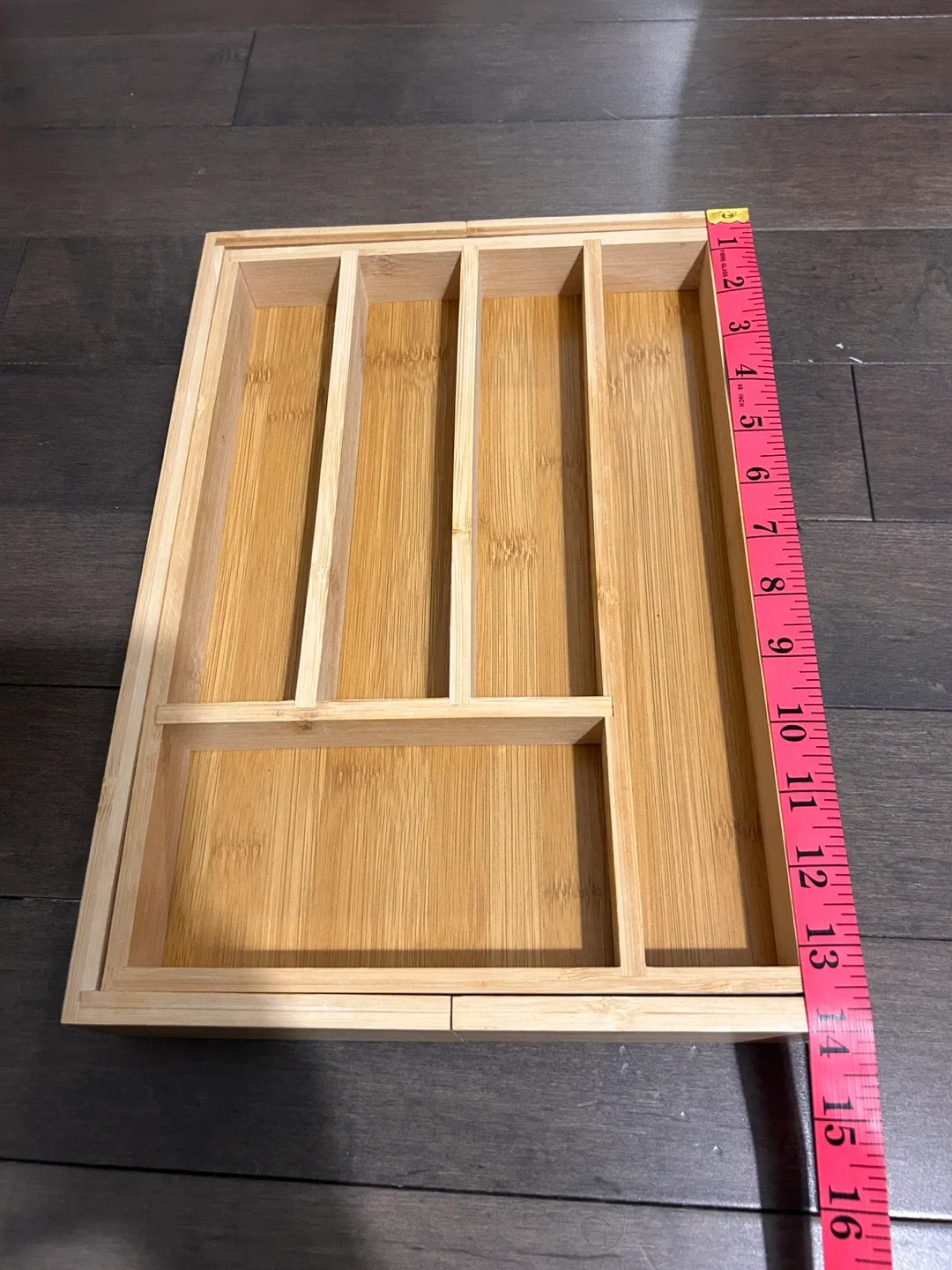 Bamboo Expandable Drawer Organizer image indicator(2)