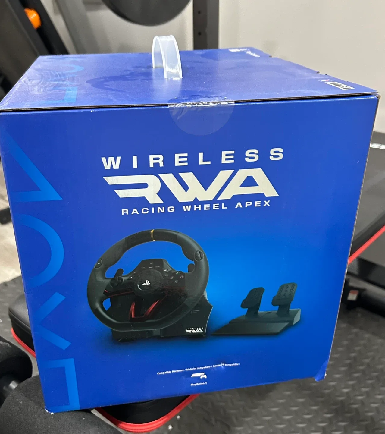 HORI Wireless RWA Racing Wheel Apex for PS4/PC - NEW image indicator(5)
