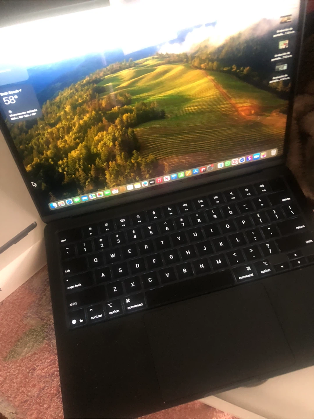 Apple MacBook Air M4 chip 13-inch 16GB 256GB