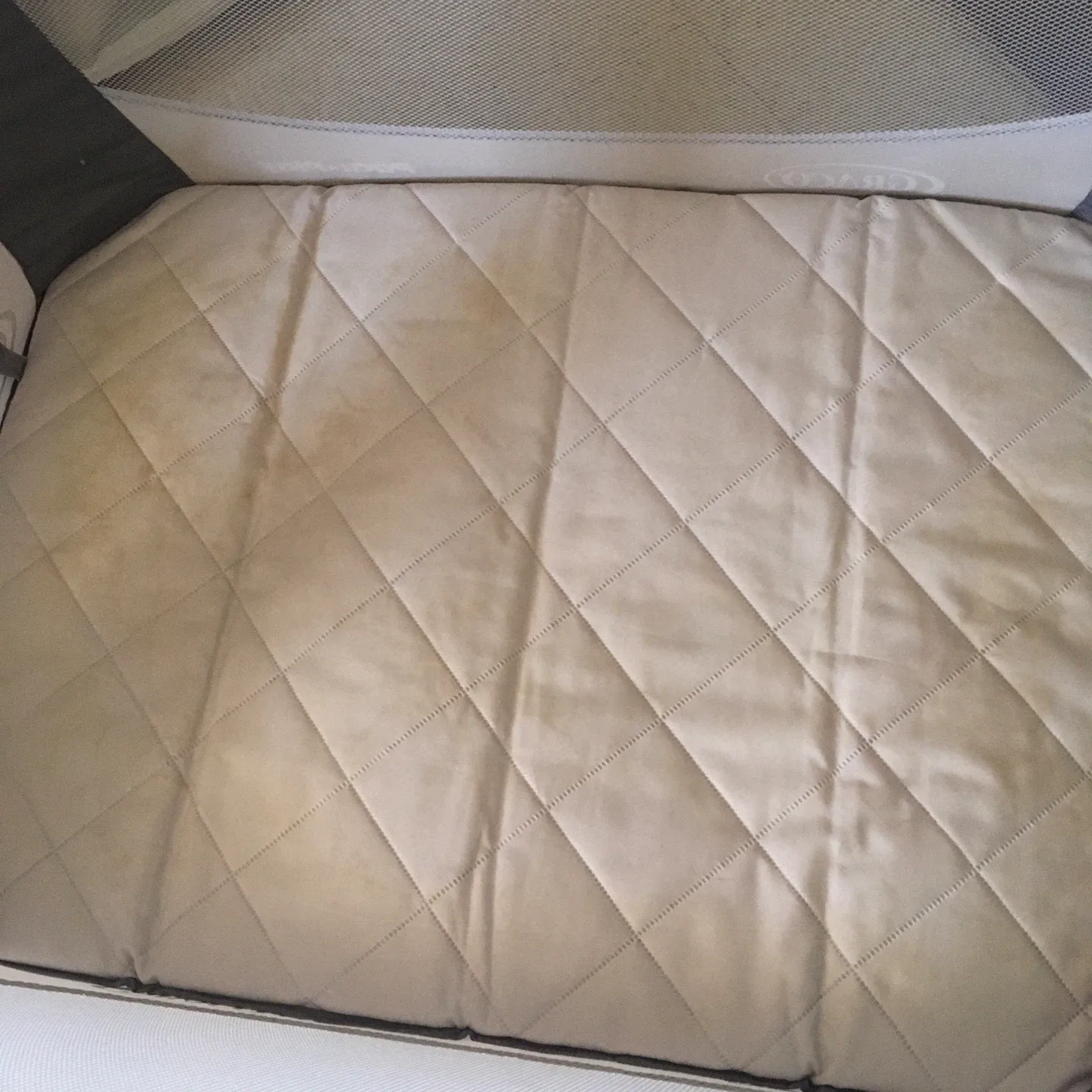 Graco Pack 'n Play Portable Playard image indicator(3)