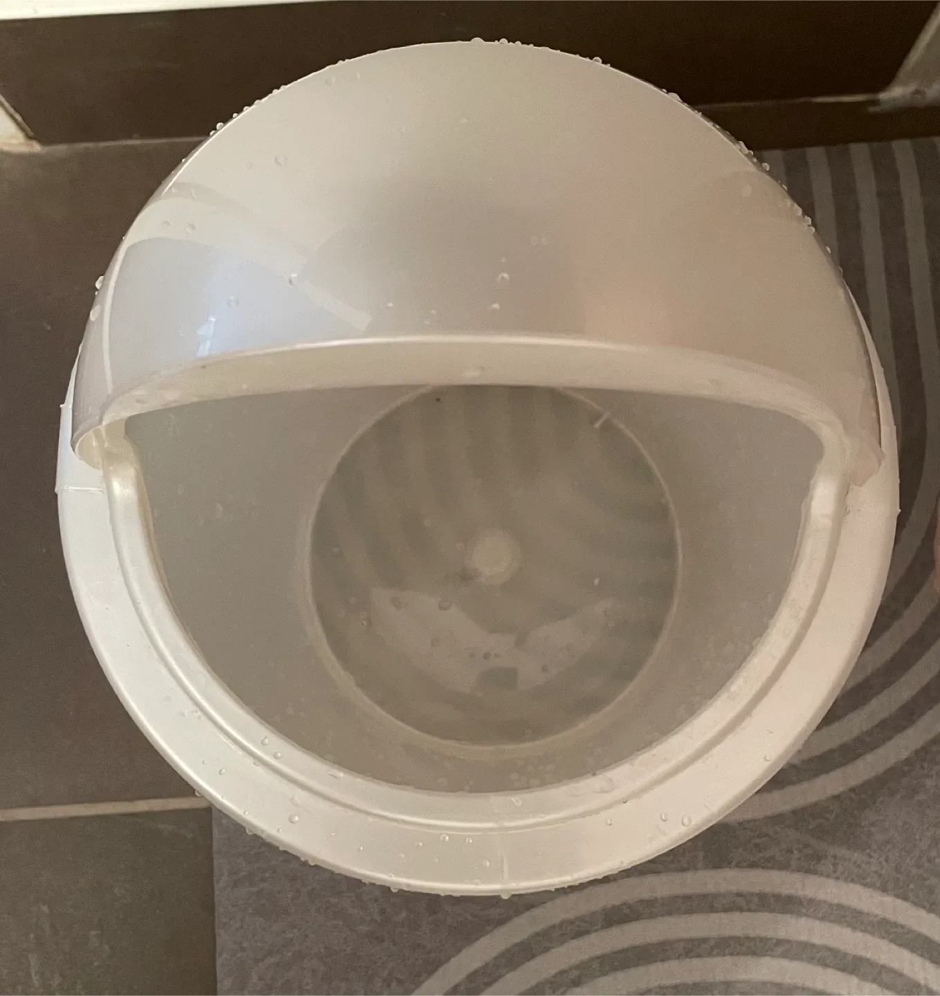 Off-White trash can image indicator(2)