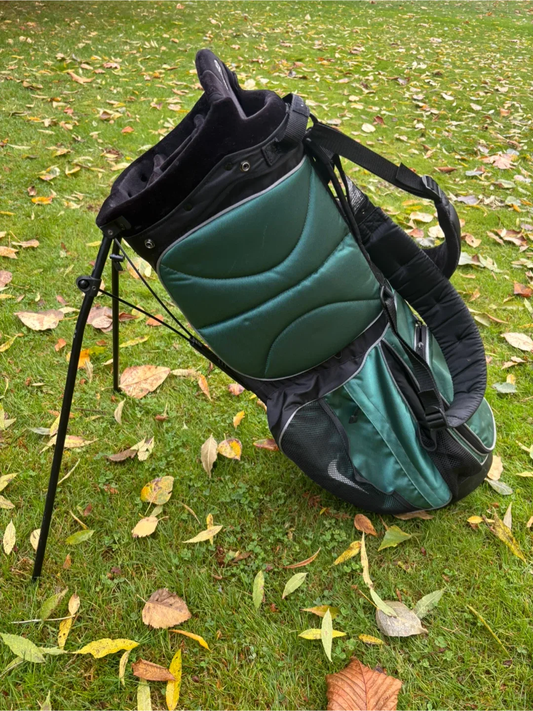Nike 5 way Golf Stand Bag - like new image indicator(4)