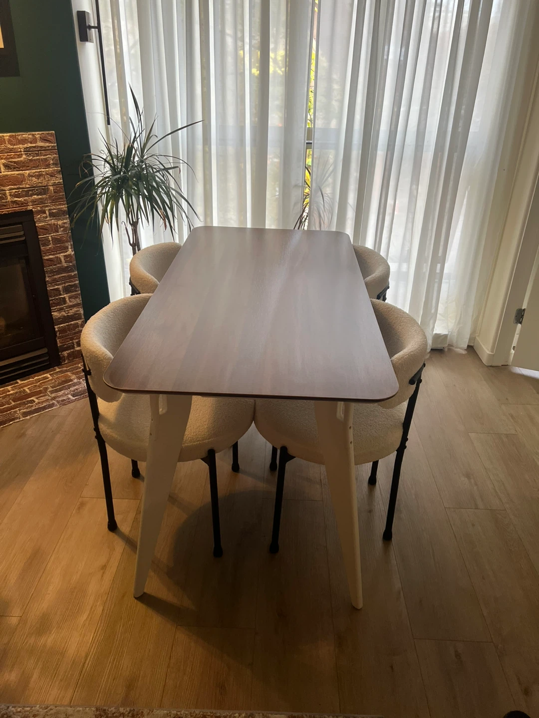 Coffee & Dining Tables w/ Boucle Chairs