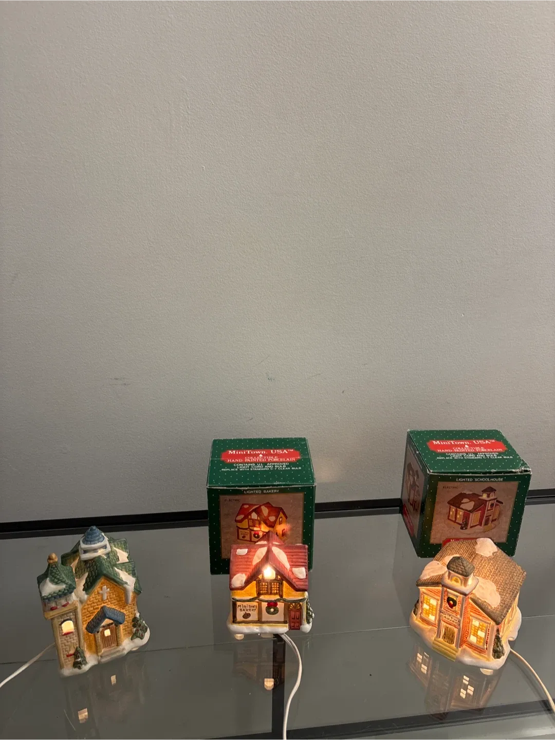 Mini village Bakery & Schoolhouse and Church Hoses image indicator(6)