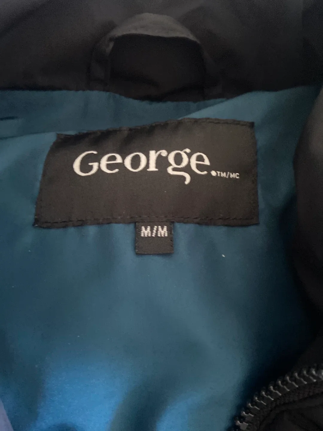George Navy Puffer Vest - Size M image indicator(2)