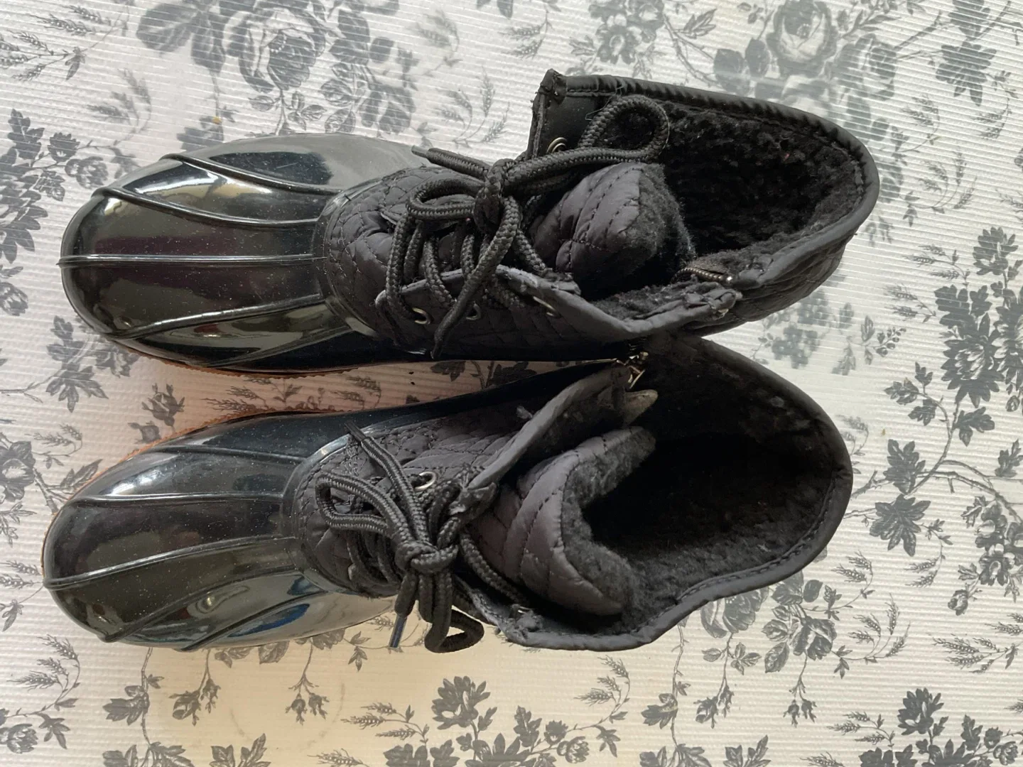 Duck Boots, Black, Size 7 thumbnail