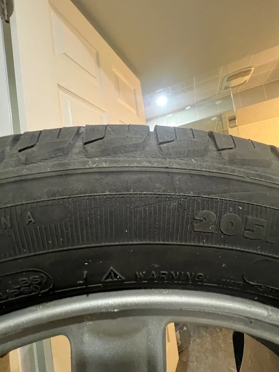 Michelin 205/55R16 Tire on Subaru Rim image indicator(8)