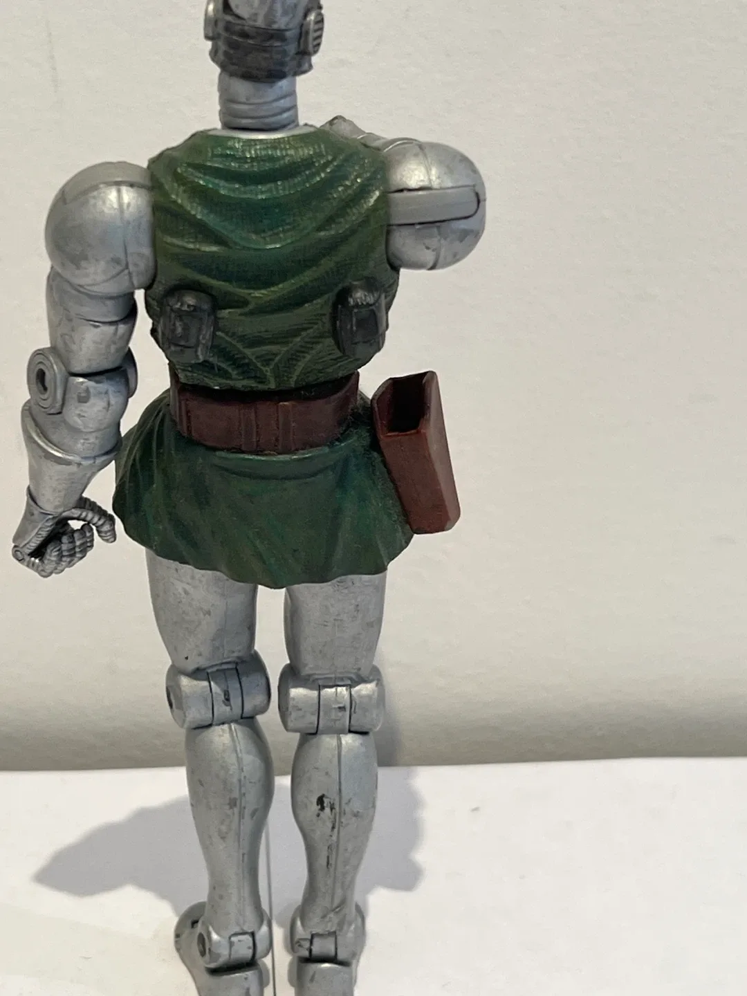 ToyBiz Marvel Legends Figure Dr. Doom 2004 image indicator(6)