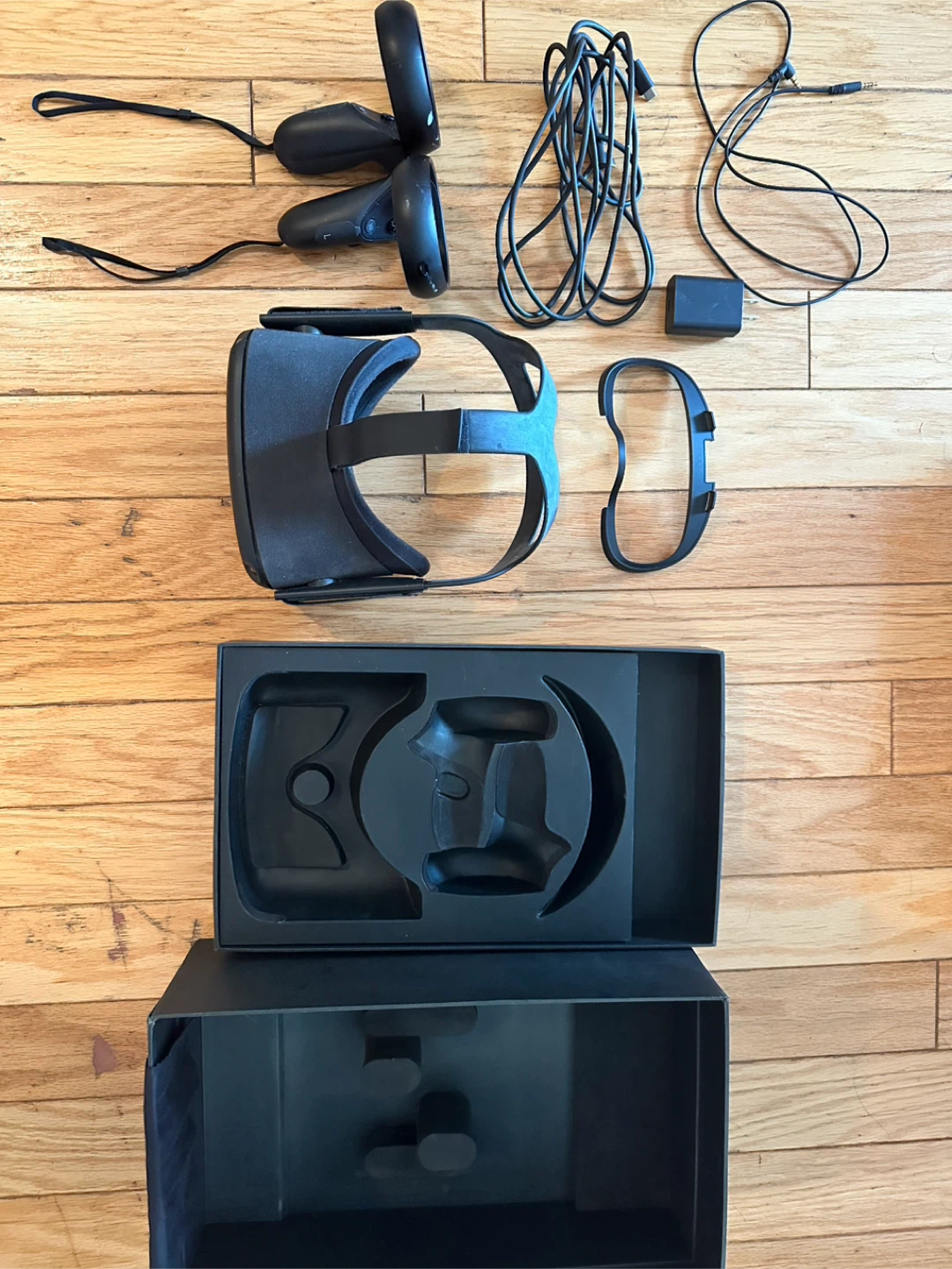 Oculus Quest 1 - photo 2