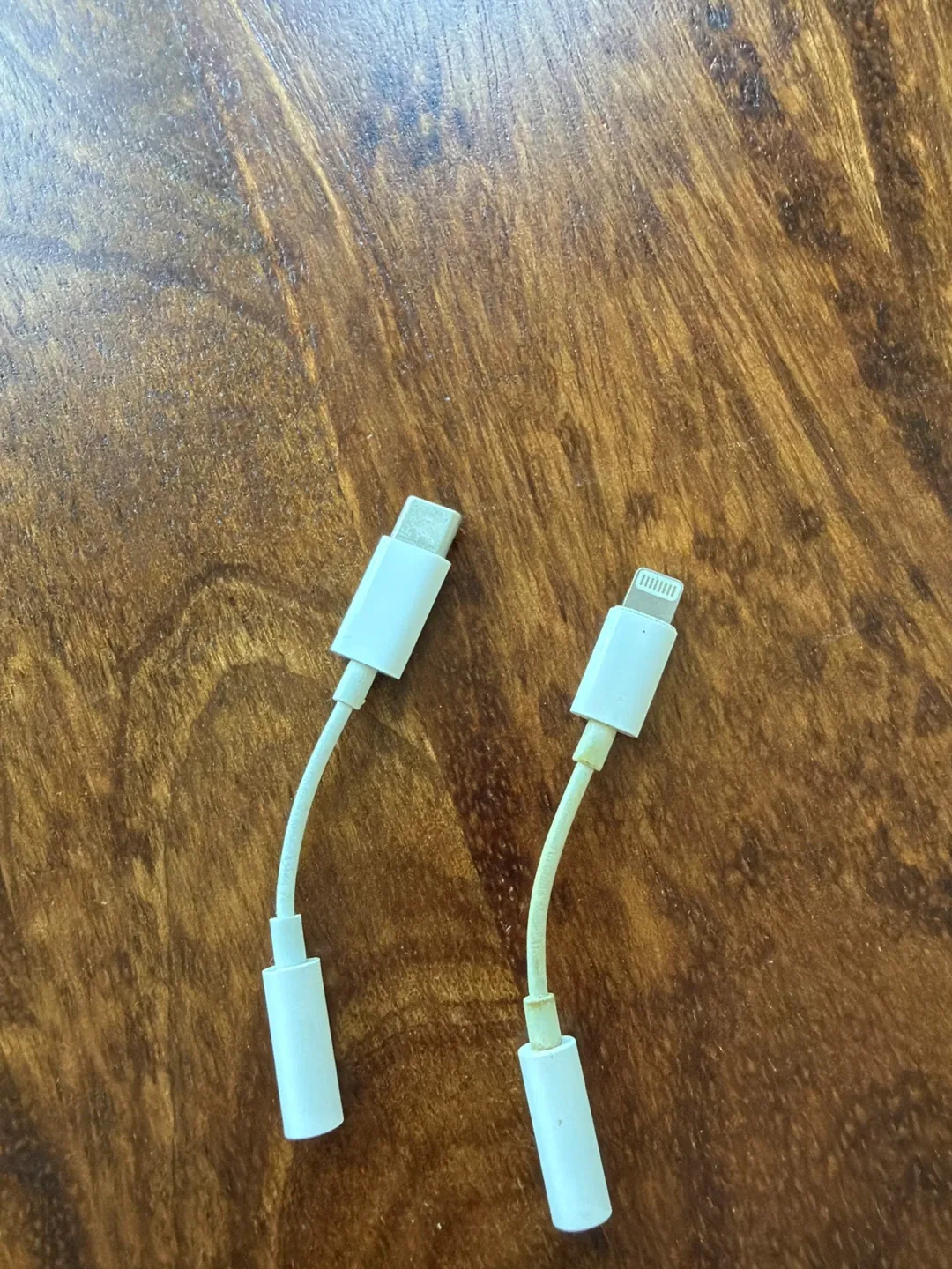 Apple 3.5 mm Headphone Jack Adapter thumbnail
