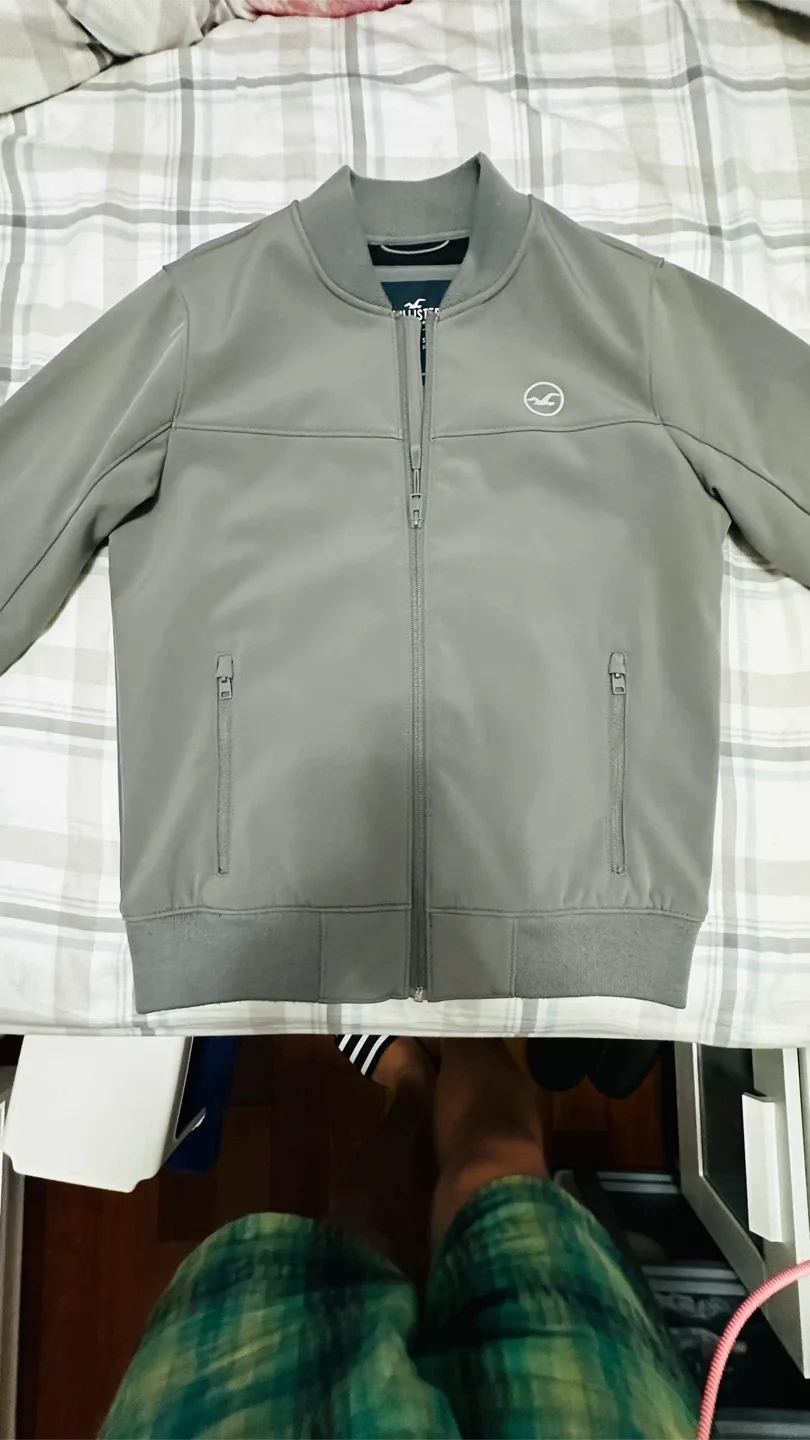 Hollister Softshell Jacket - Size S image indicator(3)