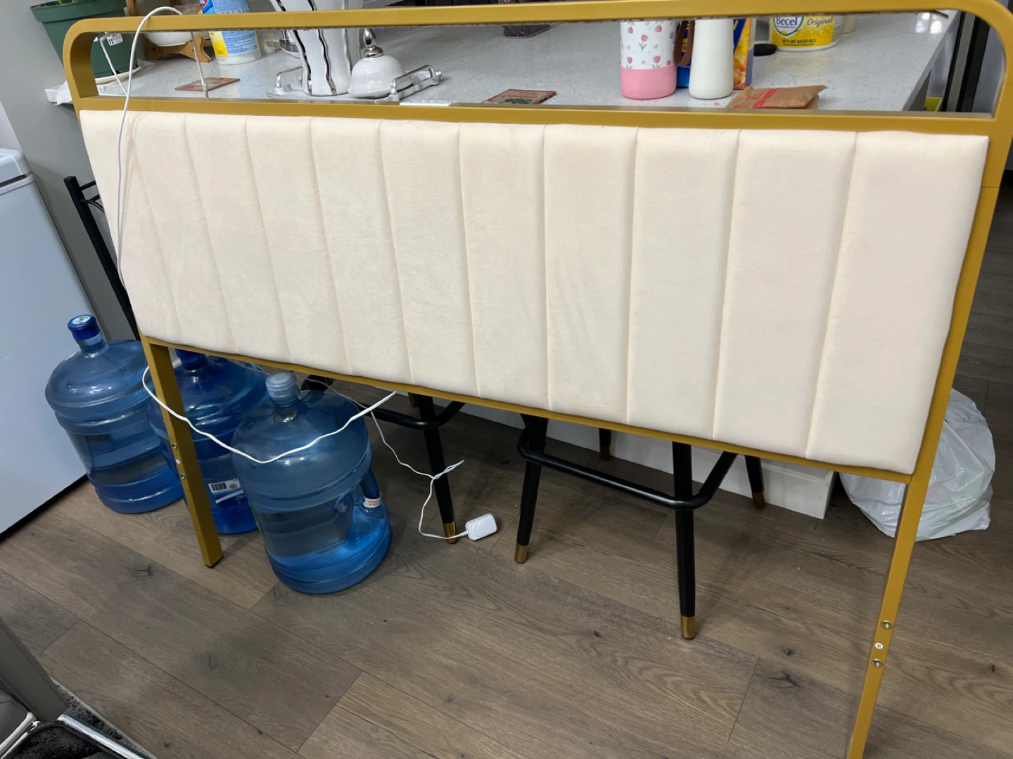 Gold Metal & Cream Upholstered Headboard - photo 2