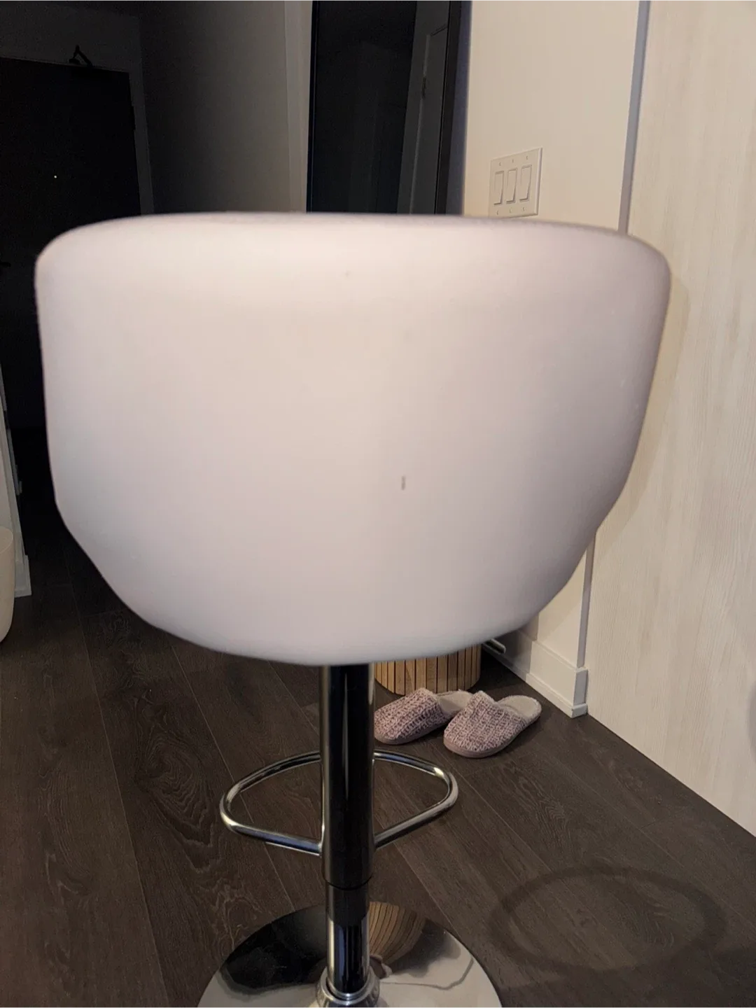 Set of 2 Adjustable Height Bar/counter stools image indicator(6)