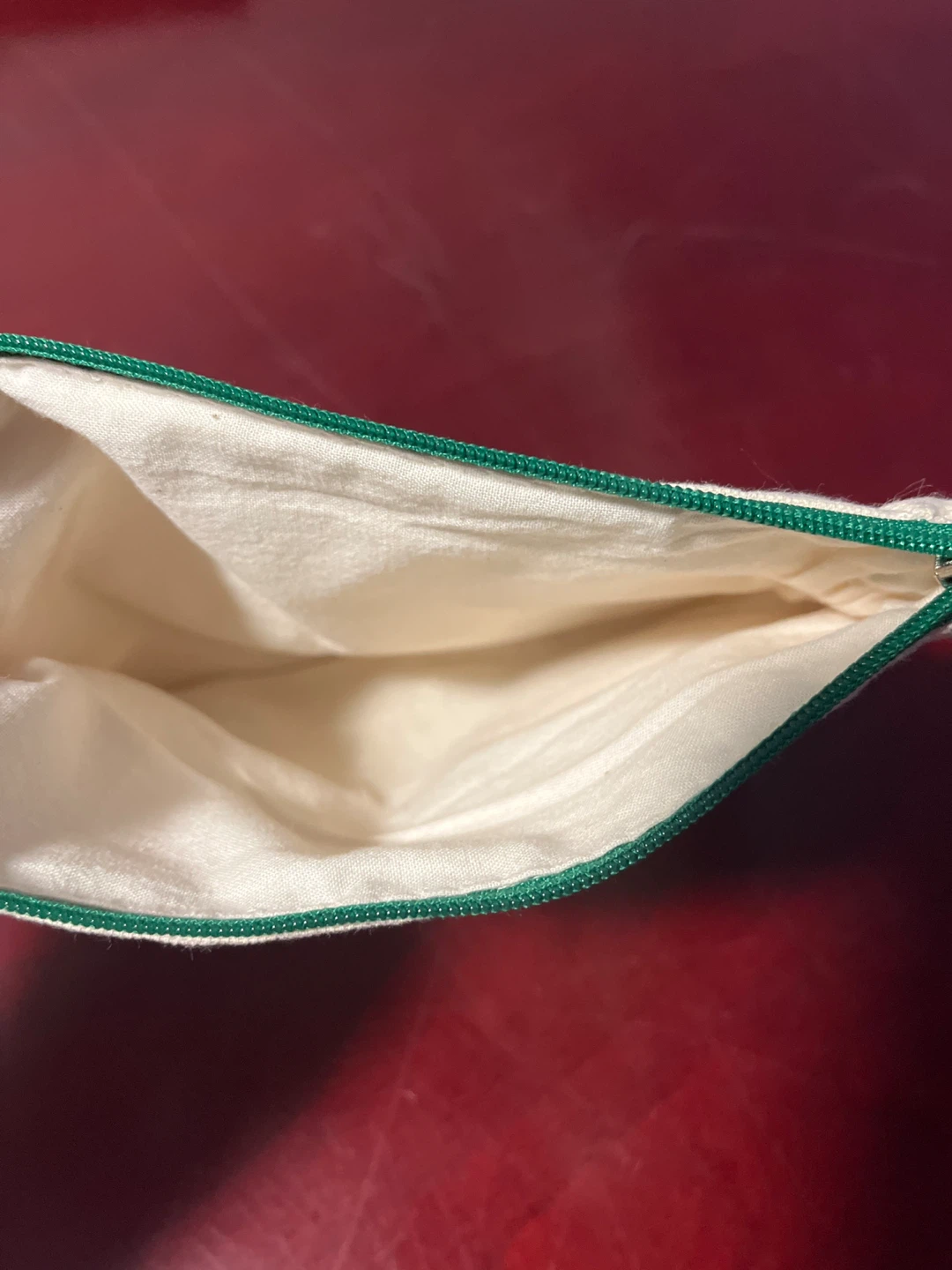 Handmade Embroidered Pouch - photo 2