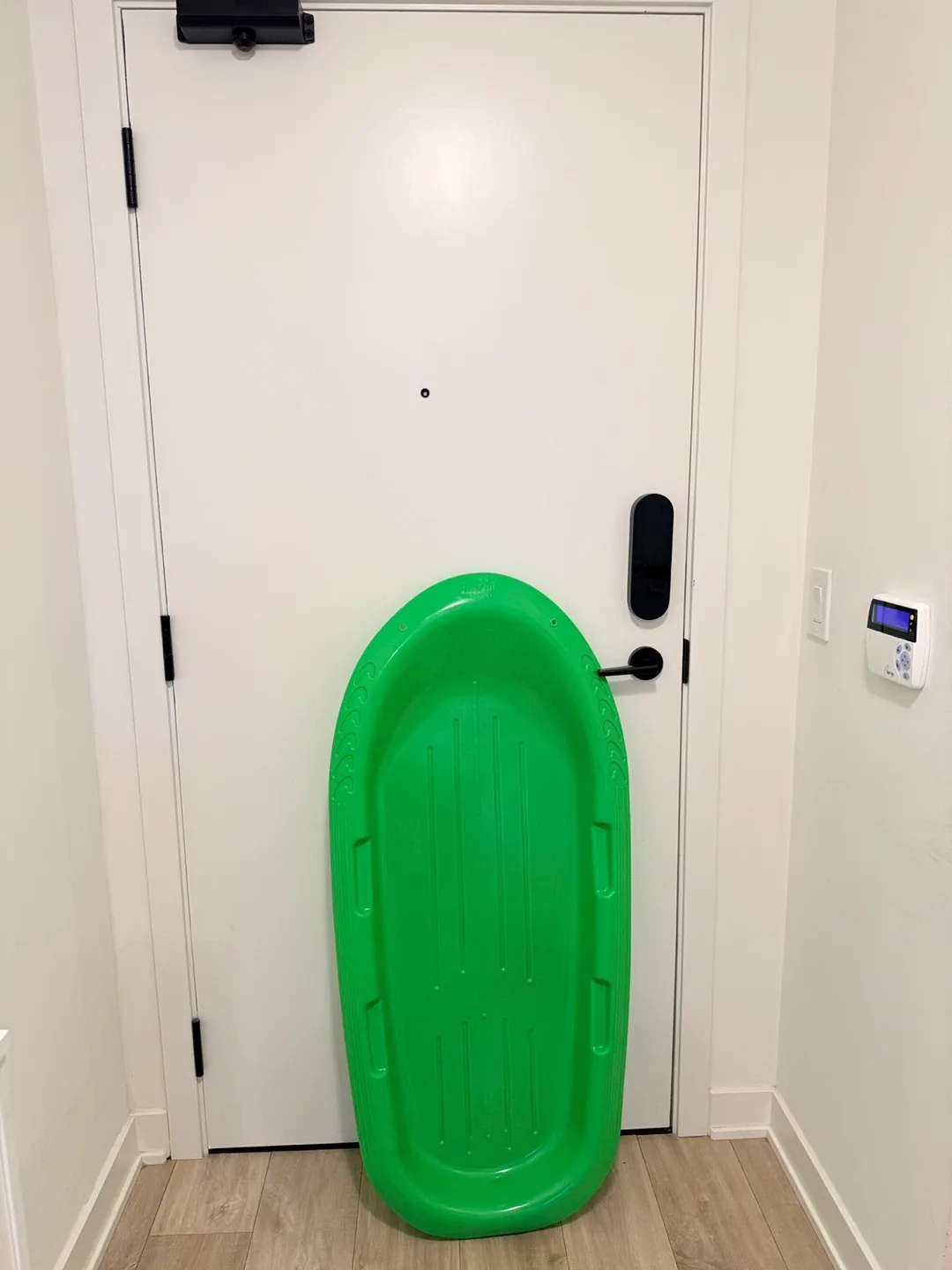 2pcs Tobaggoning sleds (sold as pair) image indicator(2)