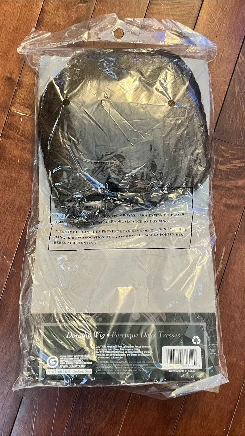 Dorothy Wig - The Wizard of Oz, 5+ image indicator(2)