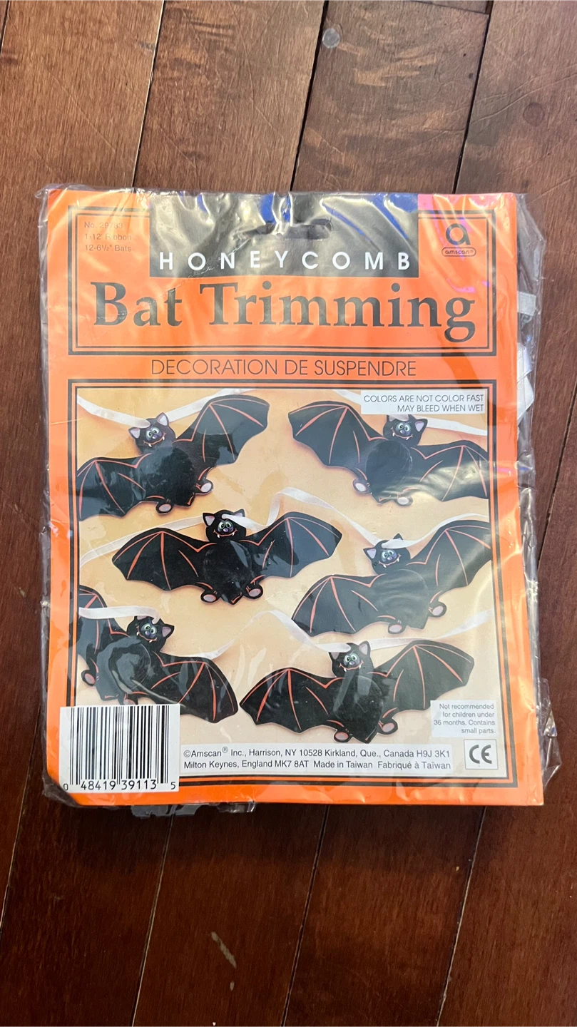 Amscan Honeycomb Bat Trimming Decoration