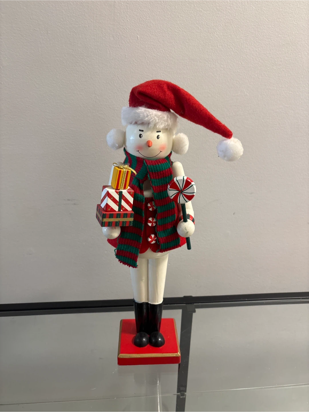 Christmas Nutcracker Figurine Tall 20 inches - photo 4