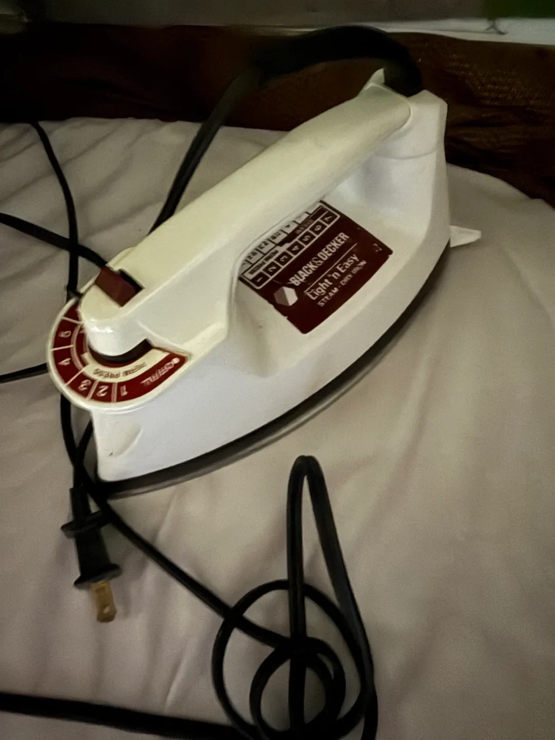 Black & Decker Light 'n Easy Steam Iron