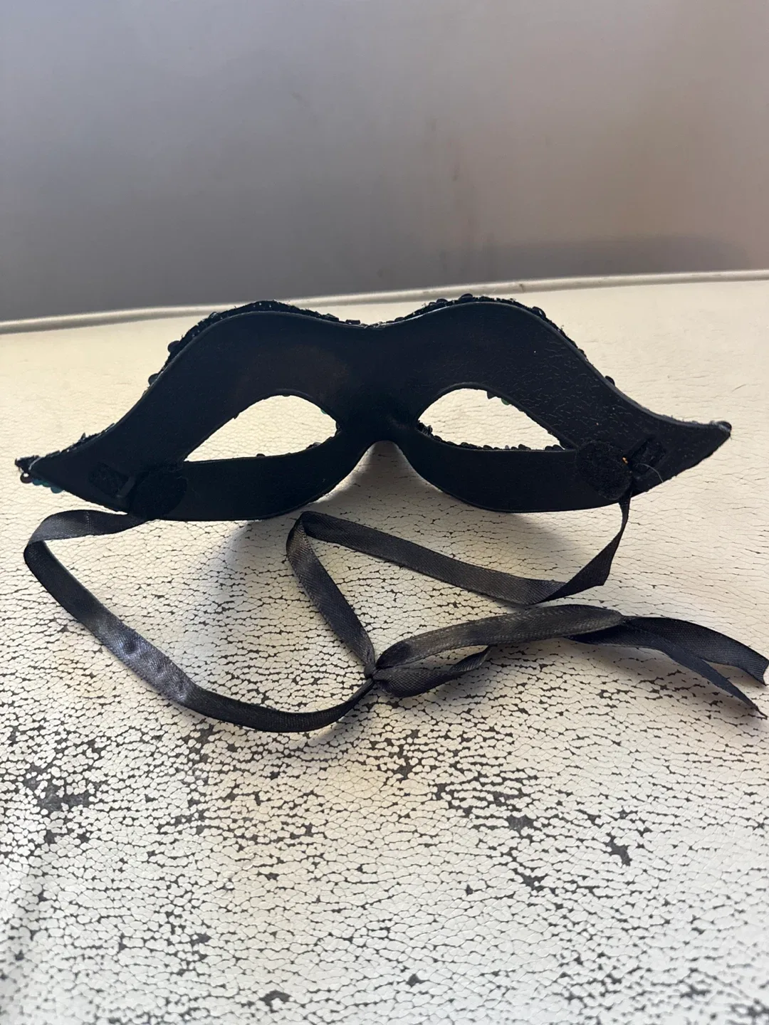 Sequin Masquerade Mask image indicator(2)