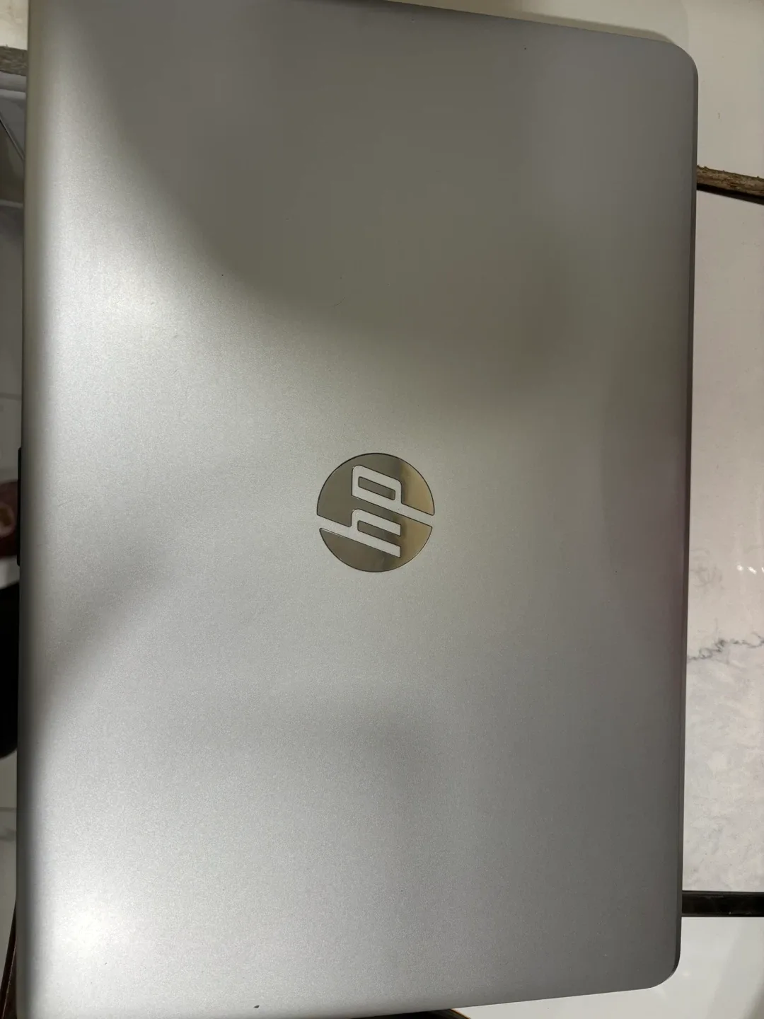 HP 15-bs085nia Laptop image indicator(2)