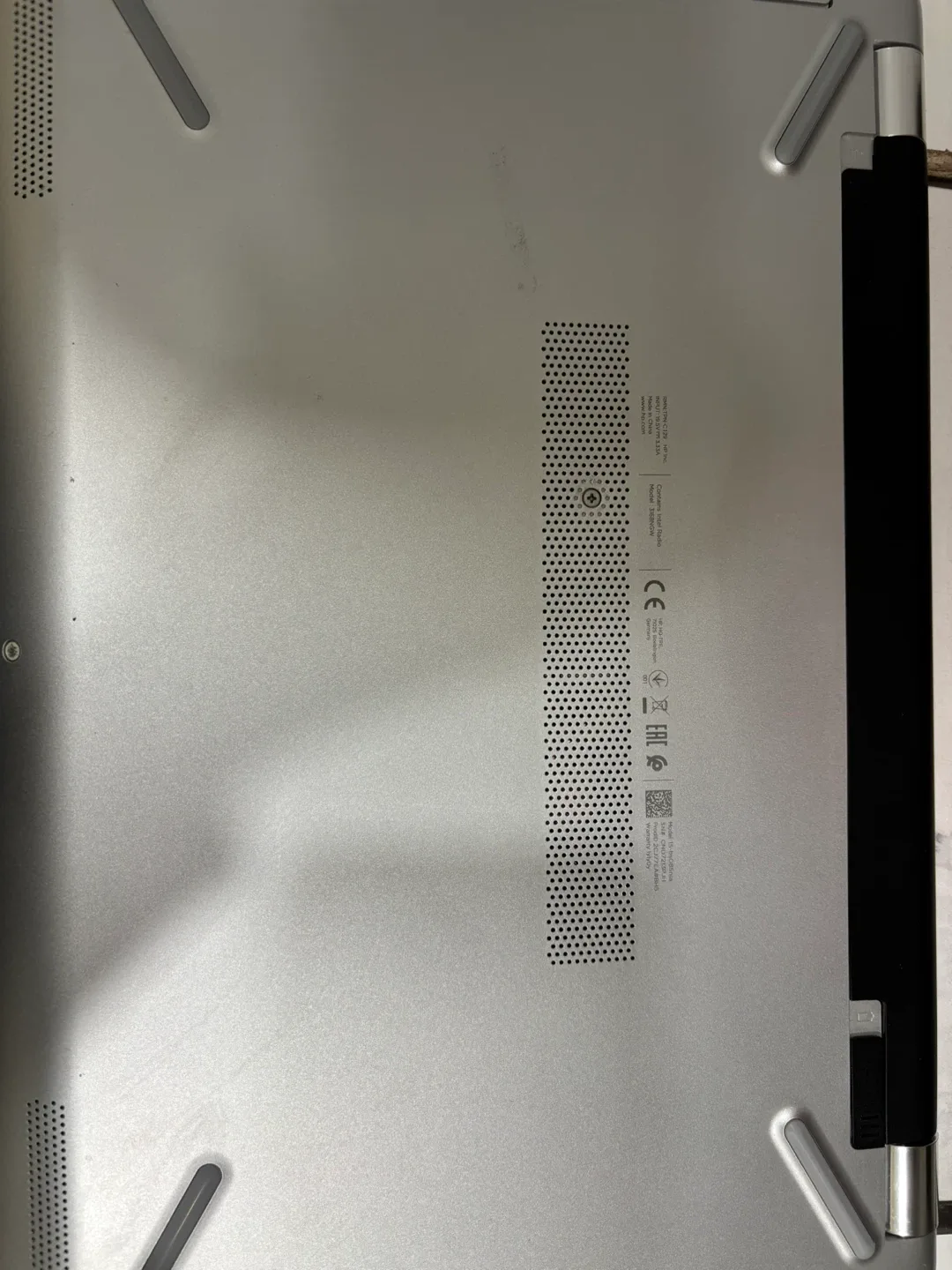 HP 15-bs085nia Laptop image indicator(5)