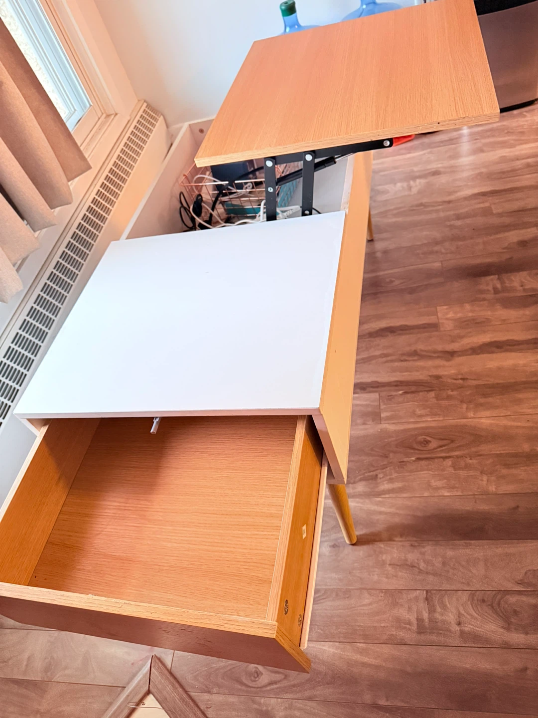 Lift Top Coffee Table - White & Wood - photo 4