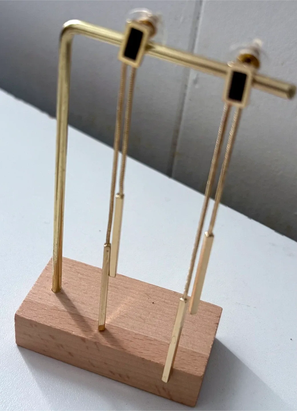 Gold Dangle Earrings - new ‼️final sale ‼️ image indicator(2)