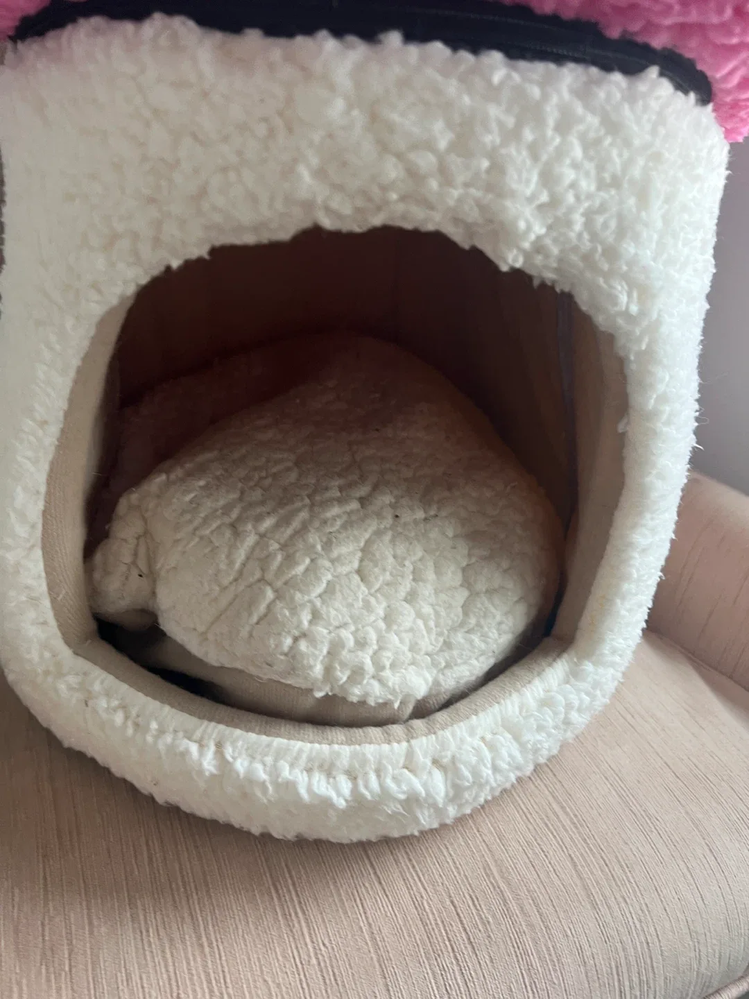 Pink & White Pet Cave Bed image indicator(2)