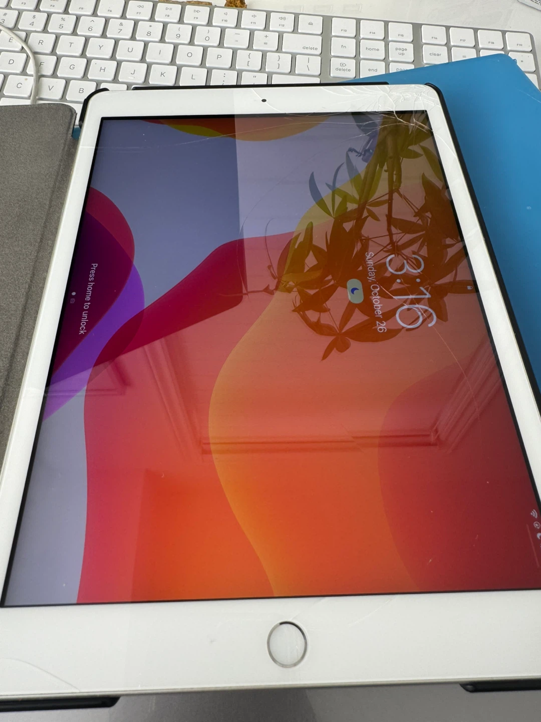 iPad Model A2197 - photo 3