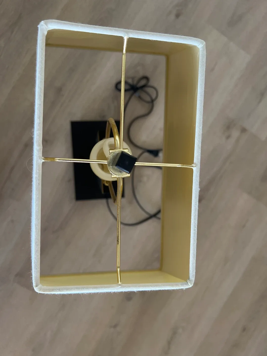 Modern Black & Gold Accent Table Lamp image indicator(3)