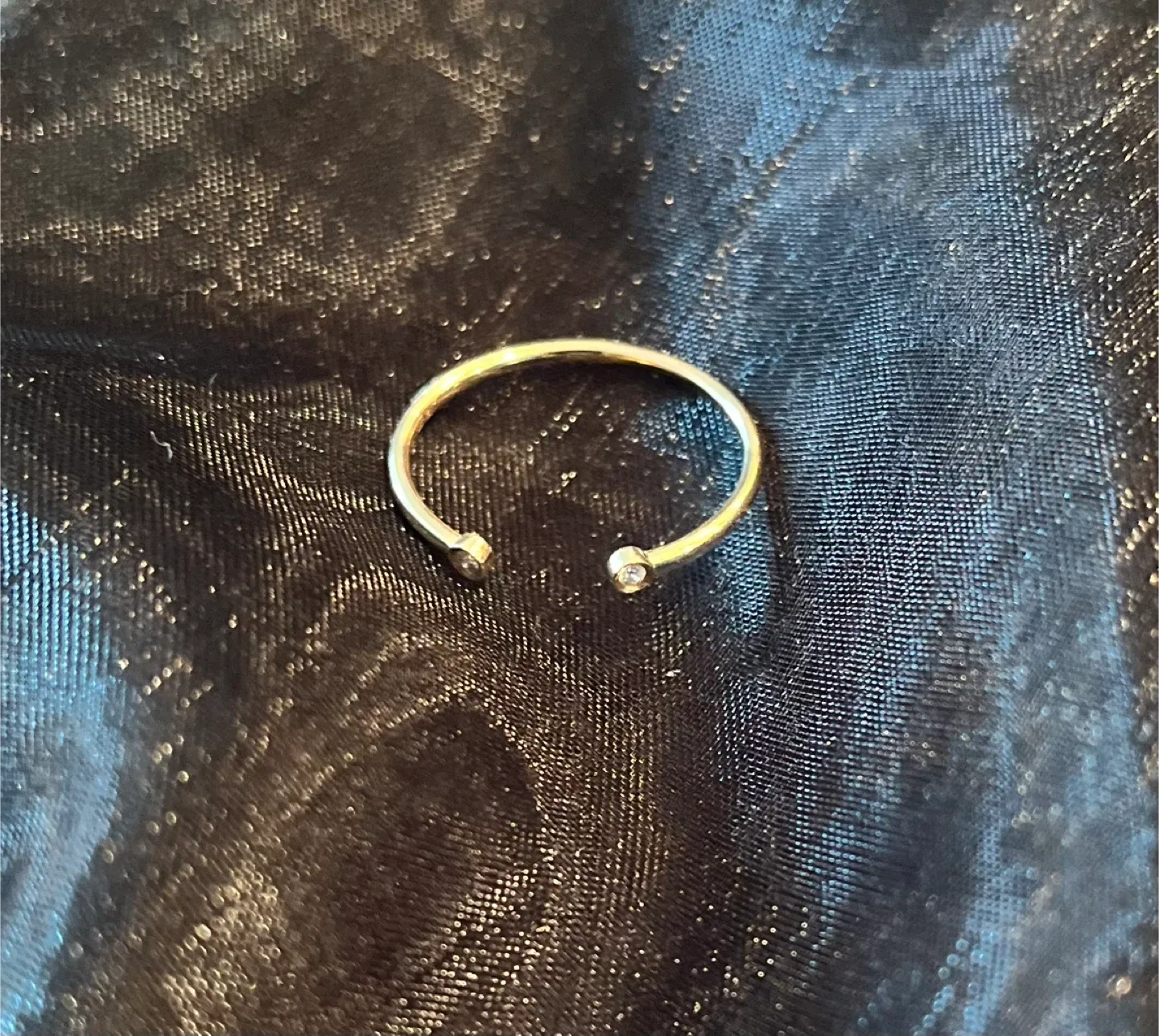 Mejuri Diamonds Open Ring - 14k Yellow Gold image indicator(2)