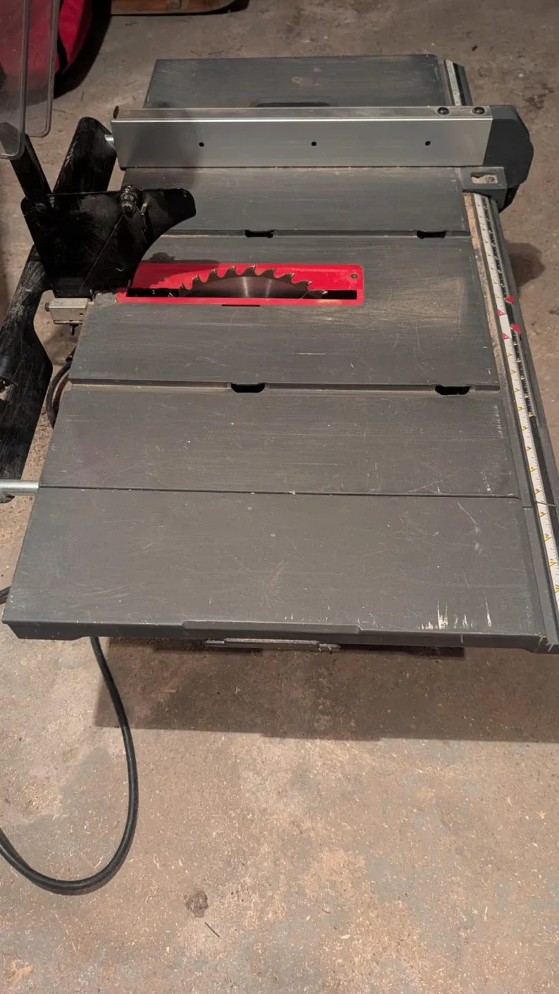 Craftsman 10-in Table Saw image indicator(4)
