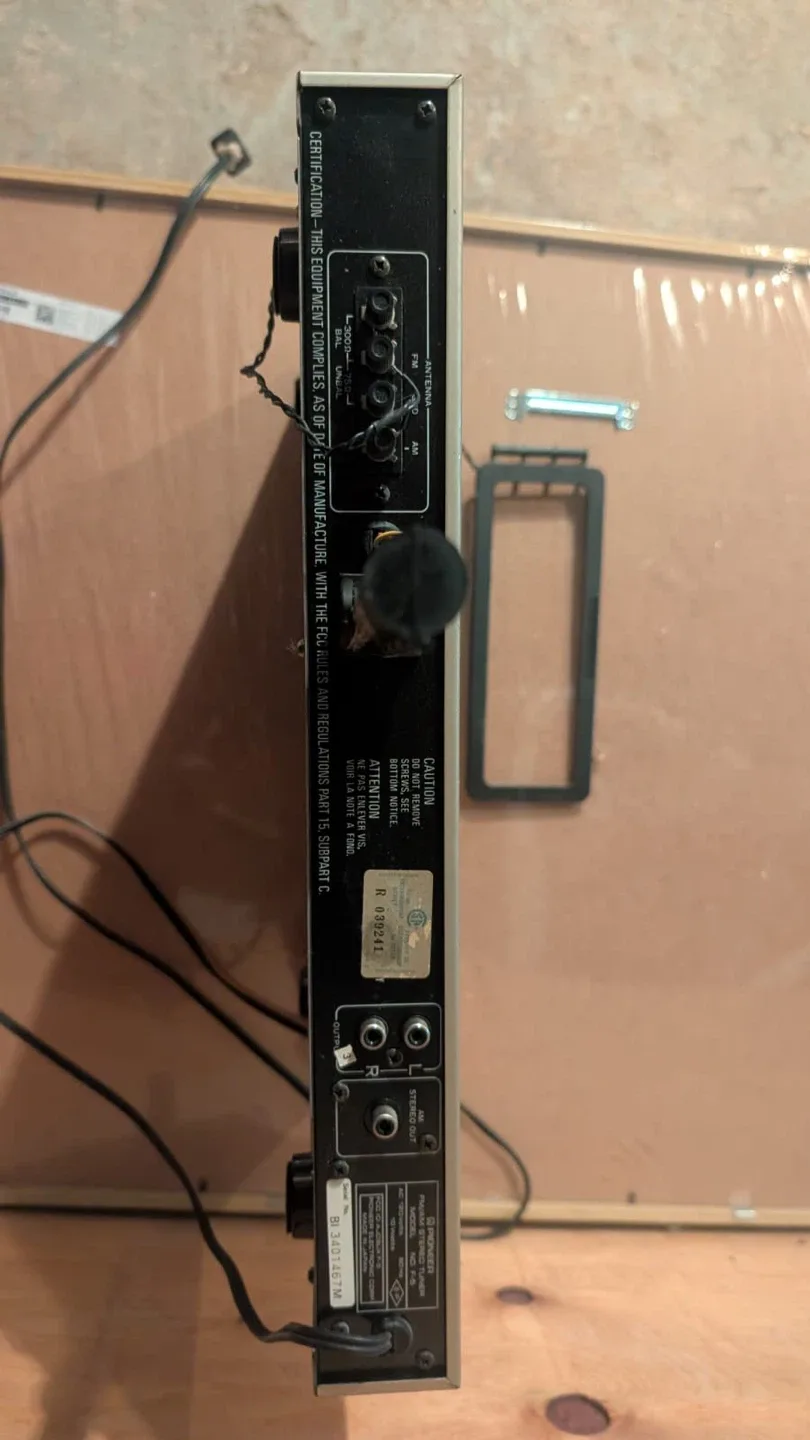 Pioneer Stereo Amplifier A-40 & Tuner Bundle image indicator(4)