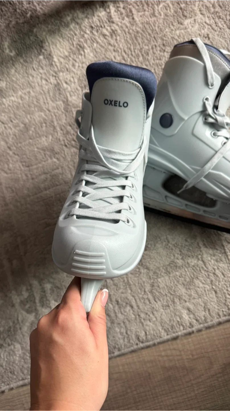 Oxelo Ice Skates - Women's Size 8/EU 39 thumbnail