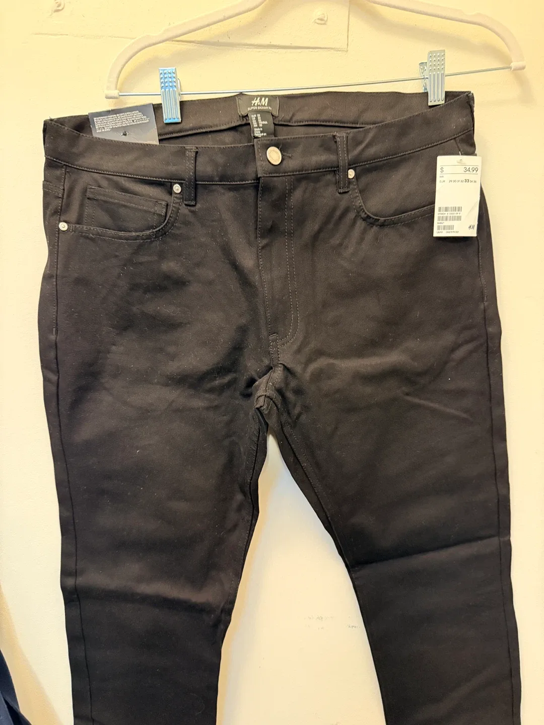 H&M Super Skinny Fit Black Jeans - Size 33 thumbnail