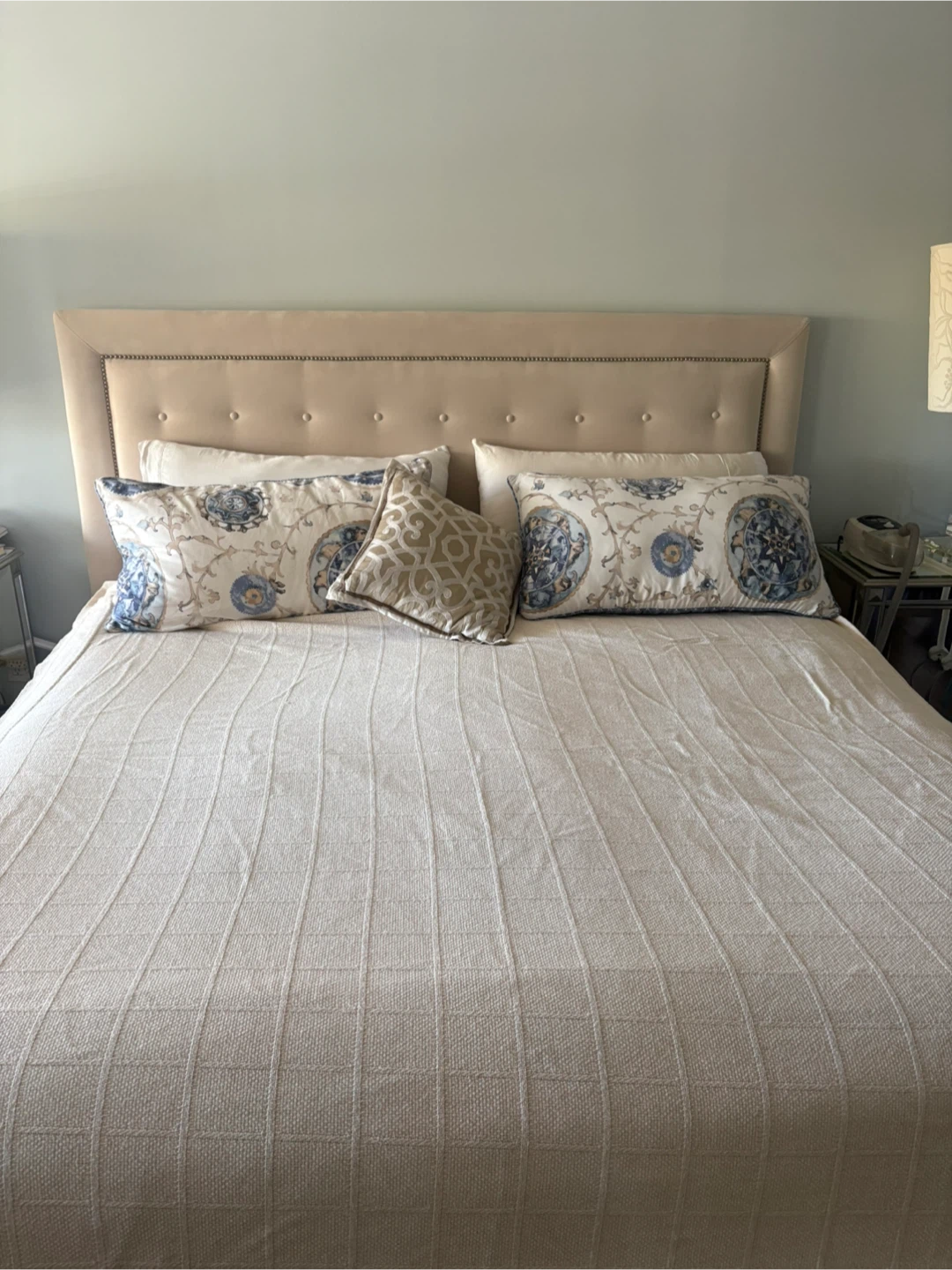 Ralph Lauren - Queen Bedspread/ Blanket - Beige
