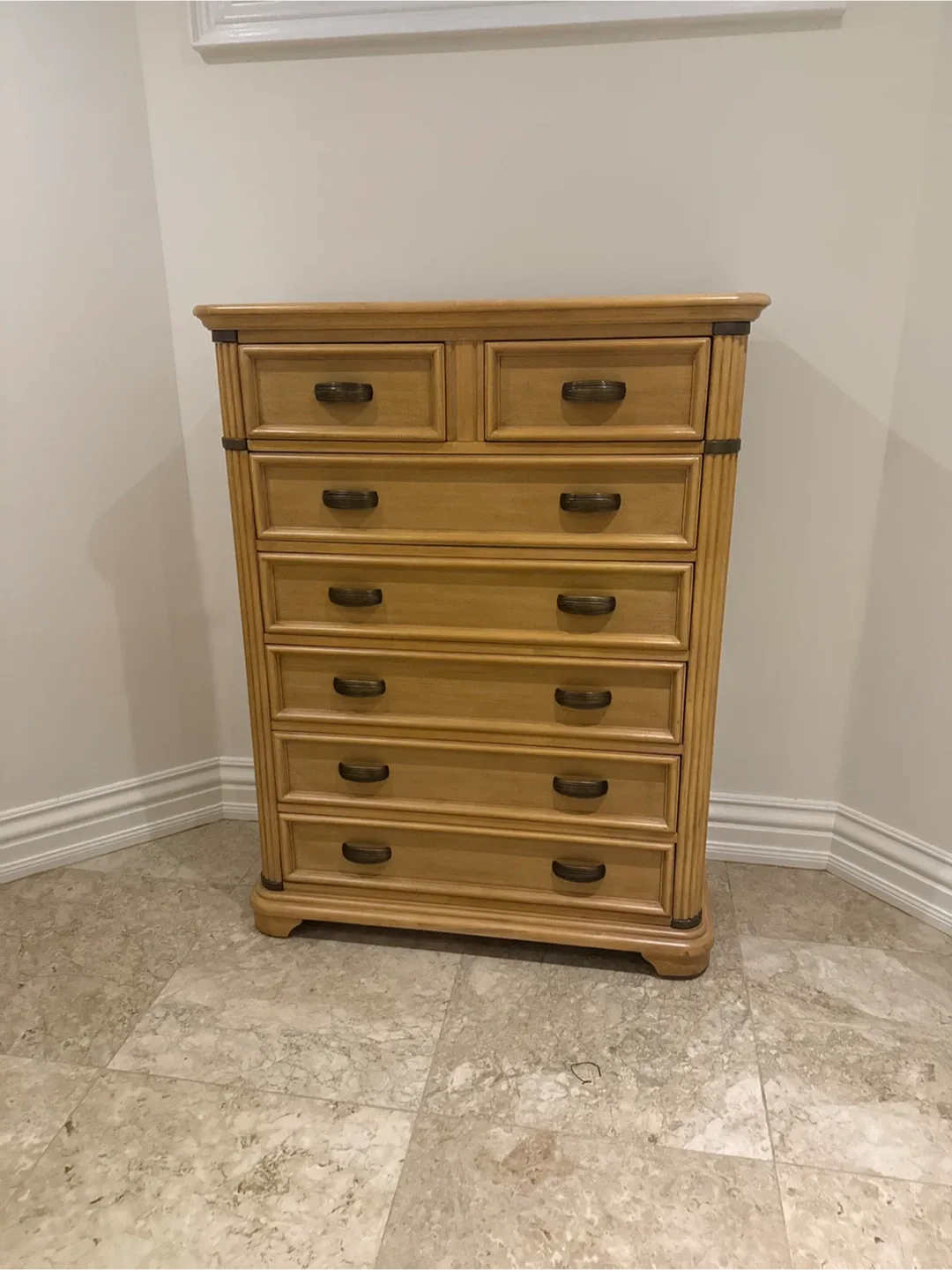 5 0ce Bedroom Set - Bed Frame, Dresser, Nightstand image indicator(2)