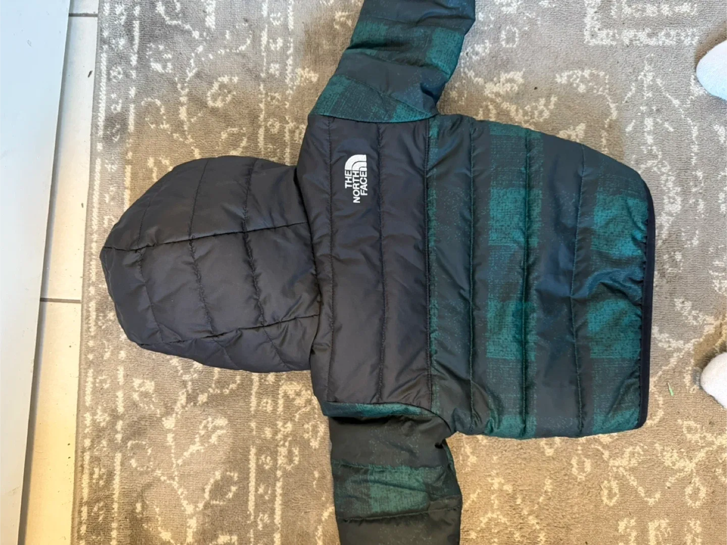 The North Face Infant/Bébé Jacket (3-6M) image indicator(4)