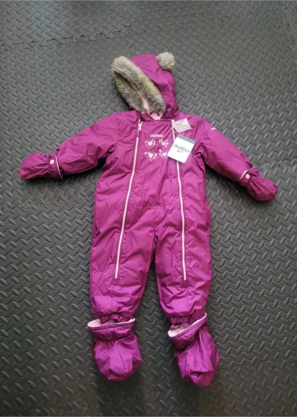 New OshKosh B'gosh 18M Snowsuit