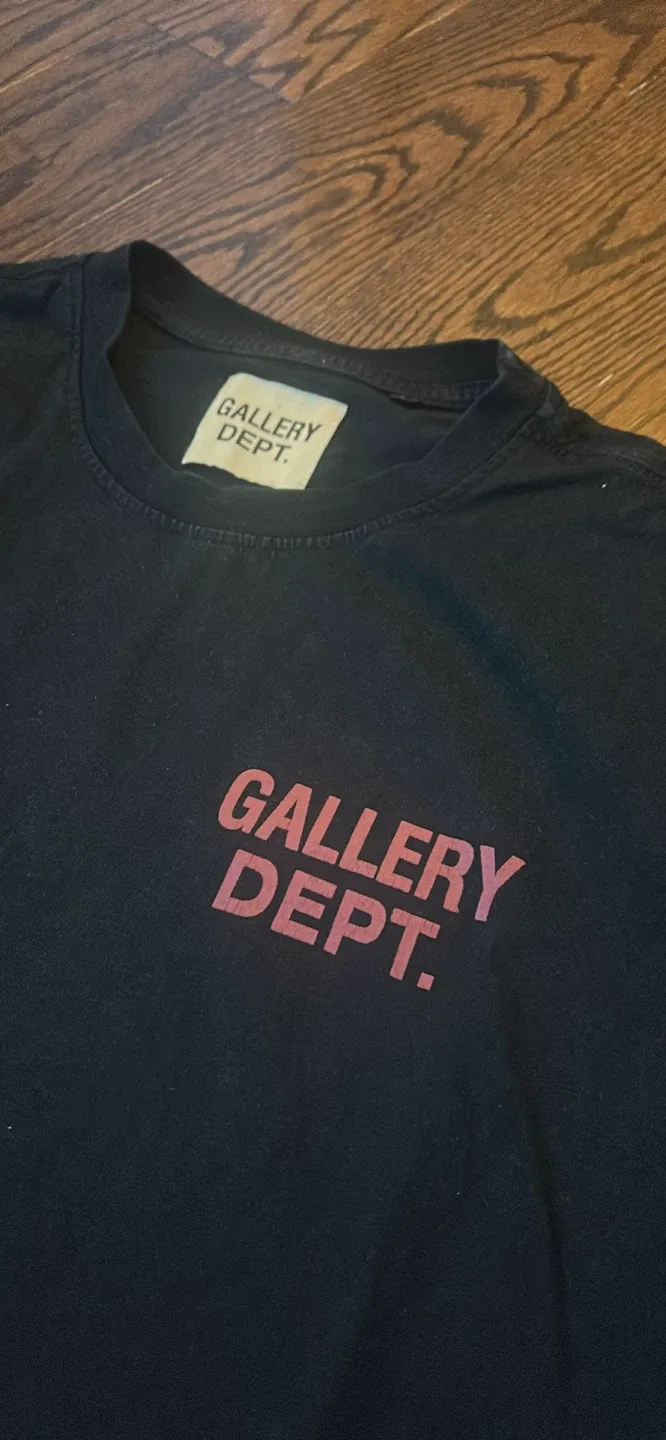 Gallery Dept. Black T-Shirt image indicator(2)