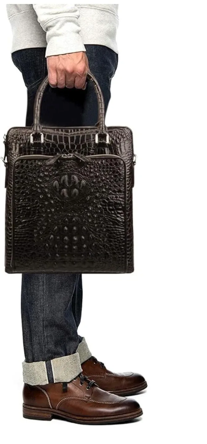 Men's Crocodile Embossed Genuine Leather image indicator(3)