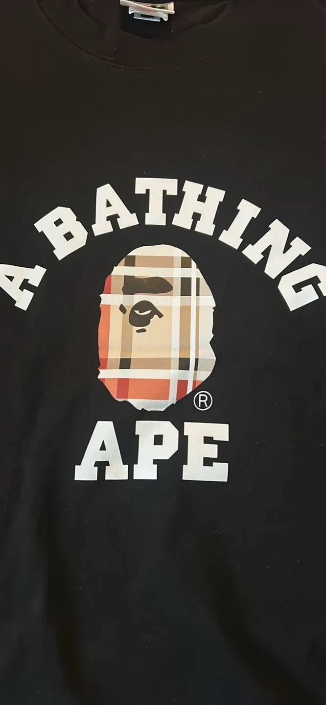 Bathing Ape BAPE Black T-Shirt Size S image indicator(3)