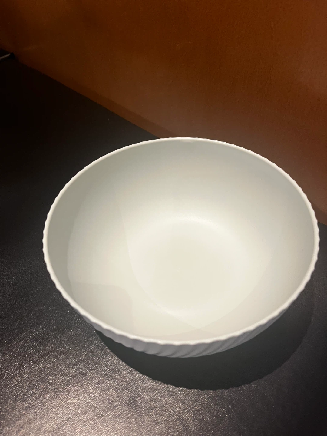 🏆 Light green Plastic Serving Bowls and Plates - photo 2