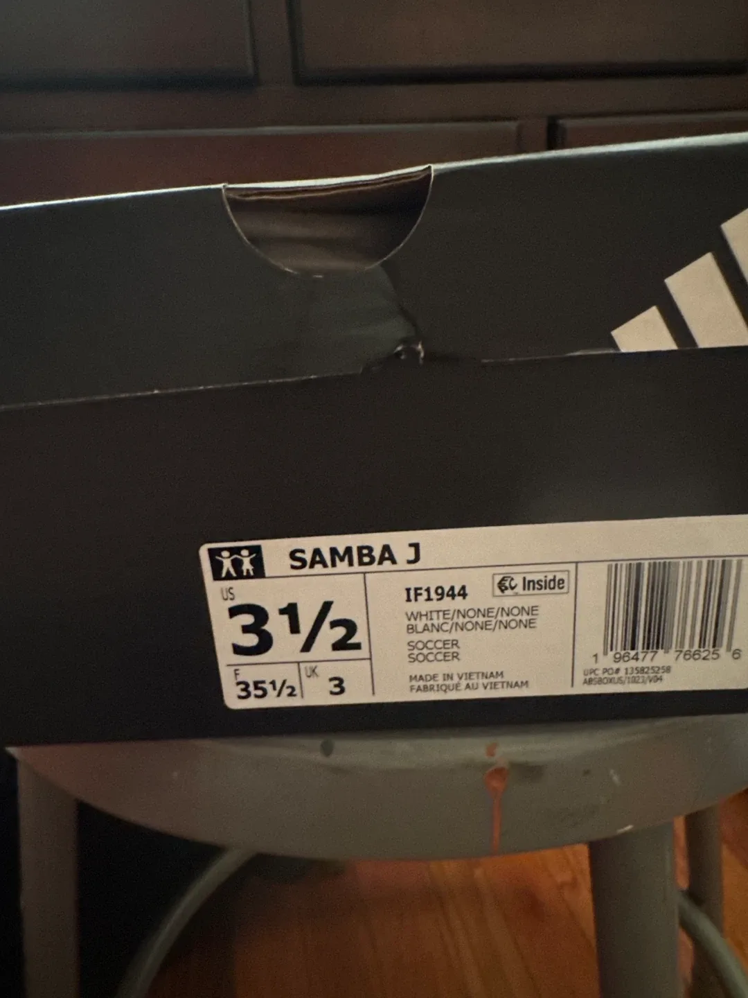 Adidas Samba J White/Black Size 3.5 Youth image indicator(2)