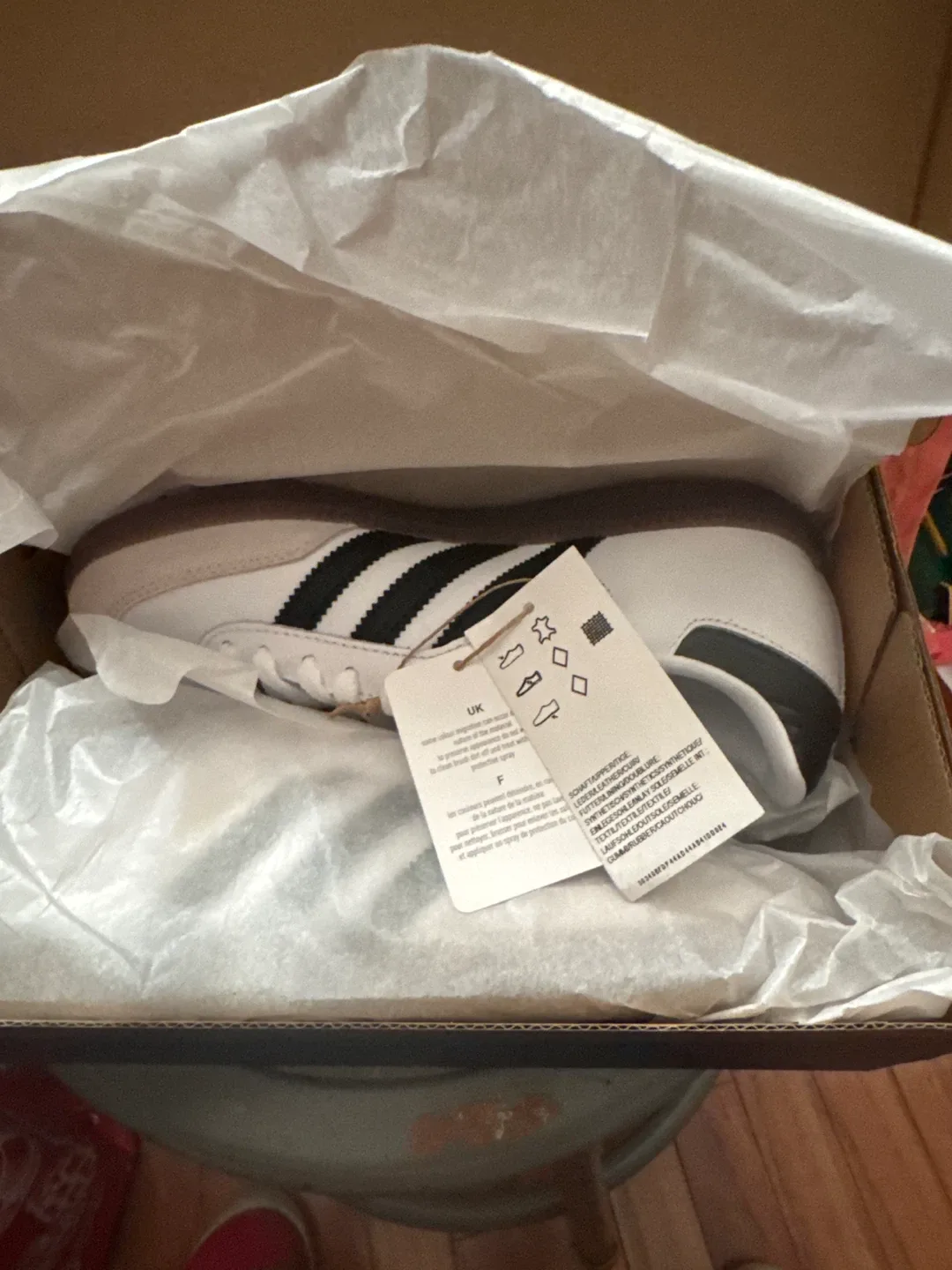 Adidas Samba J White/Black Size 3.5 Youth image indicator(3)