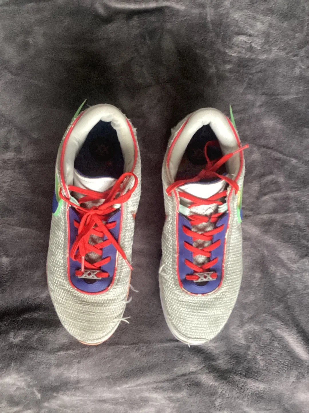 Nike LeBron XX ‘Nike Lifer’ Men’s Basketball ShoesDJ5423-002 image indicator(3)