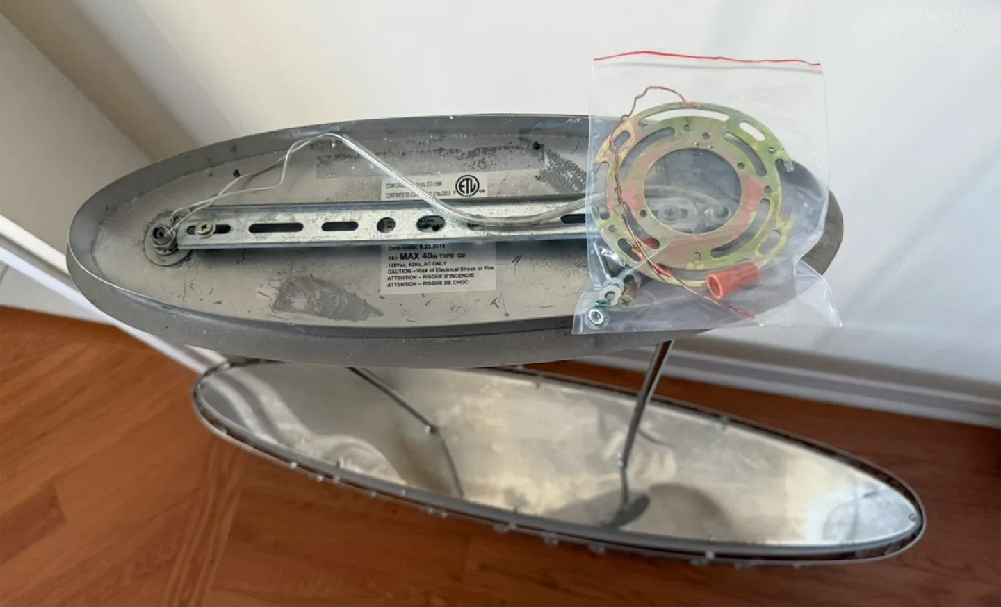 Crystal Chandelier image indicator(3)